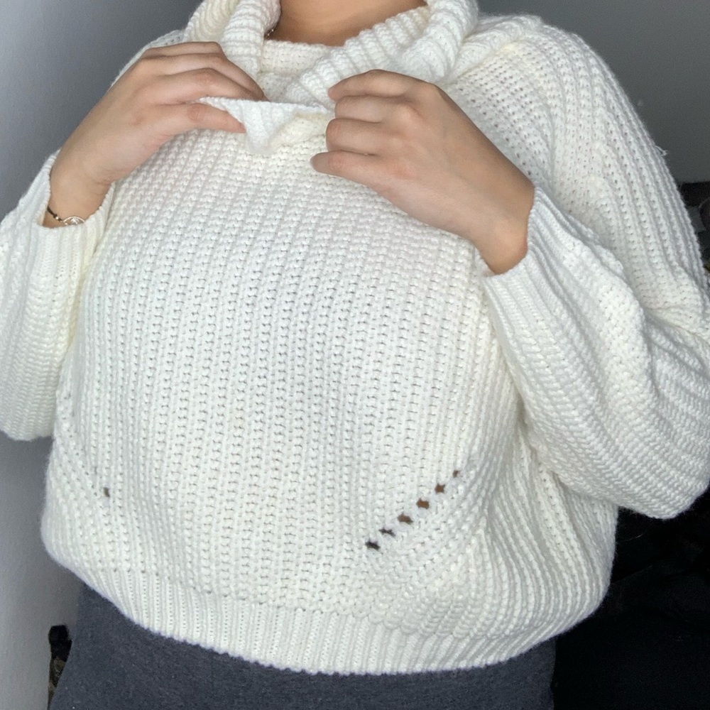 Cream knitted sweater